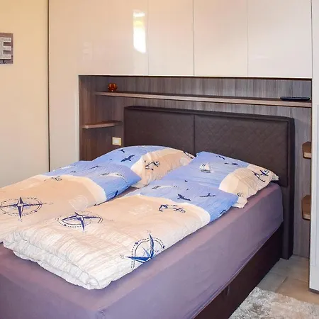 Bed And Direkt Am See, Feriolo *